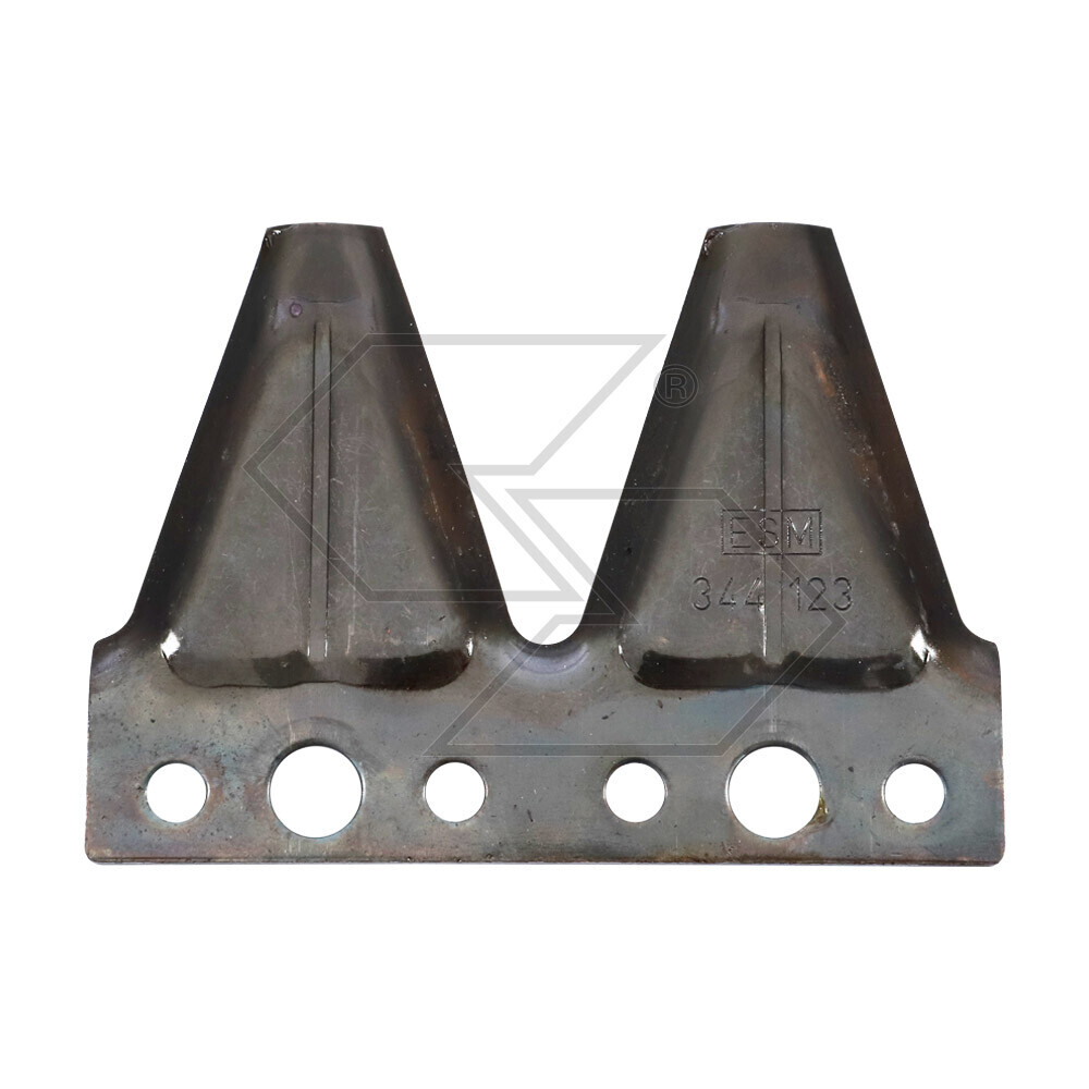 Blade Section Double Hole Centr.esm