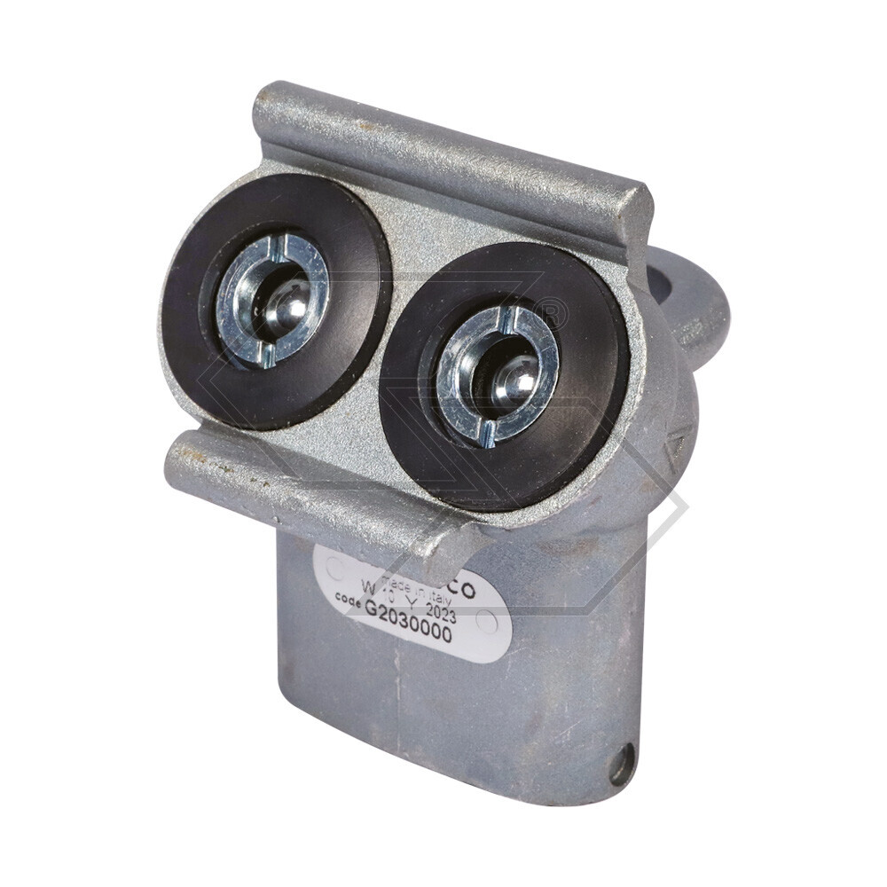 Seeds Coupled With A Few T / Sphere