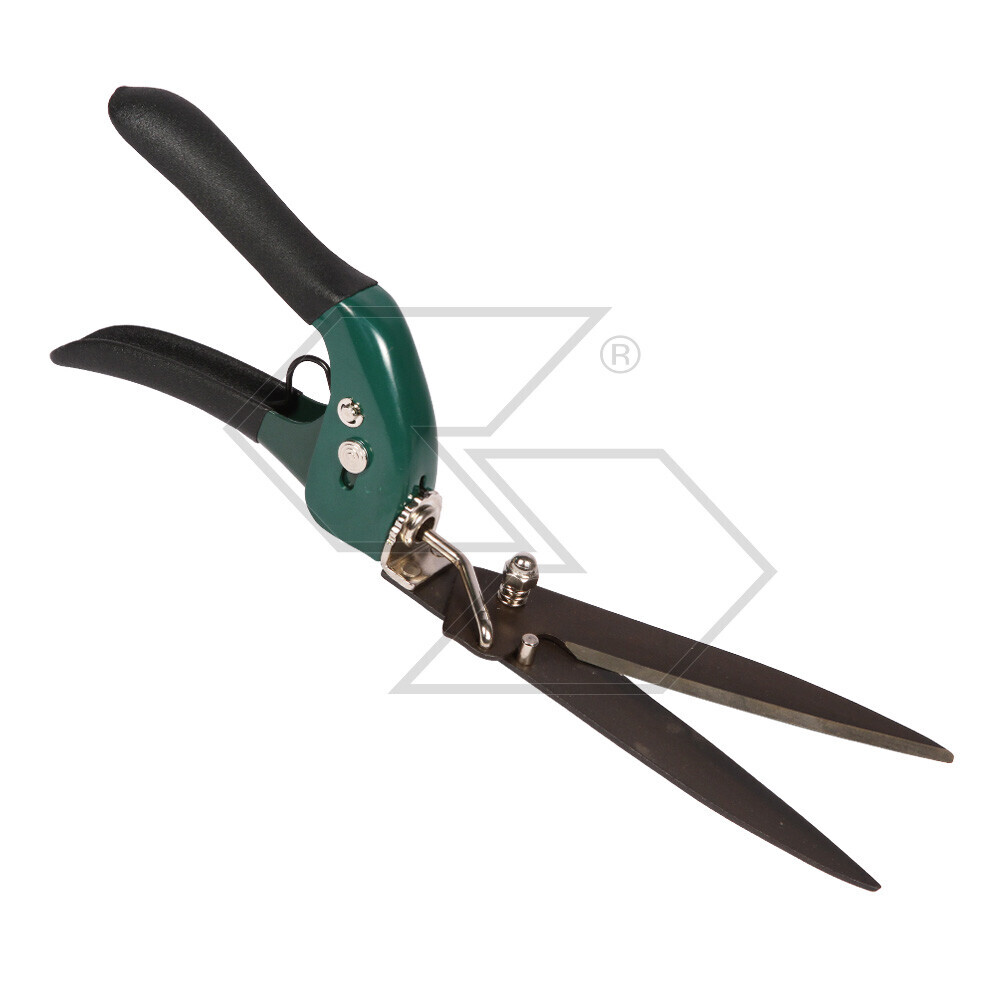 Rotating Grass Shears Rotating Grass Shears